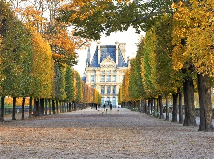 visiter-quartier-paris-romantique-jardin-parc